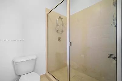 901 NE 191st St, Miami, FL 33179 - Photo 27