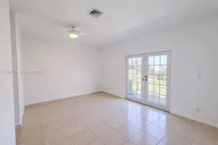 1008 NW 2nd Ave, Hallandale Beach, FL 33009 - Photo 9