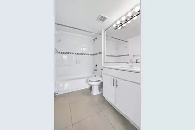 2475 NW 16th St Rd #211, Miami, FL 33125 - Photo 19