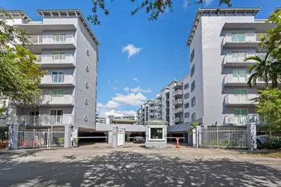 2475 NW 16th St Rd #211, Miami, FL 33125 - Photo 3