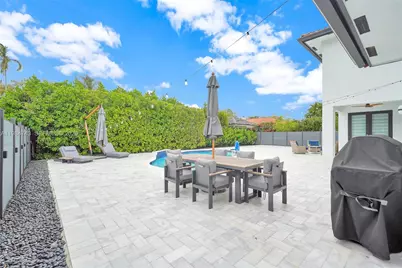 7993 NW 161st Ter, Miami Lakes, FL 33016 - Photo 63
