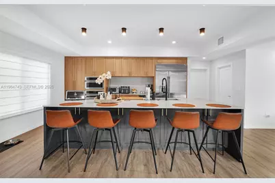 7993 NW 161st Ter, Miami Lakes, FL 33016 - Photo 15