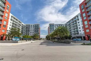 7661 NW 107th Ave, Doral, FL 33178 - Photo 31
