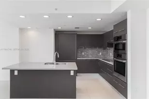 7661 NW 107th Ave, Doral, FL 33178 - Photo 5