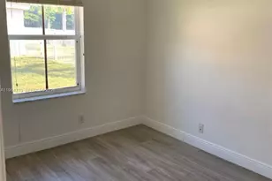 1918 Andromeda Ln, Weston, FL 33327 - Photo 15