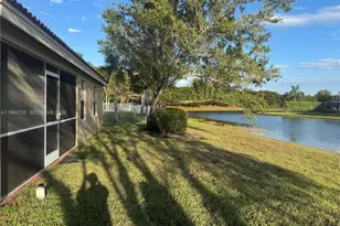 1918 Andromeda Ln, Weston, FL 33327 - Photo 7