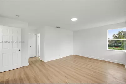 1392 NW 159th Ln, Pembroke Pines, FL 33028 - Photo 21