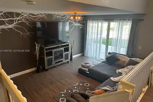 1471 NW 159th Ave, Pembroke Pines, FL 33028 - Photo 13