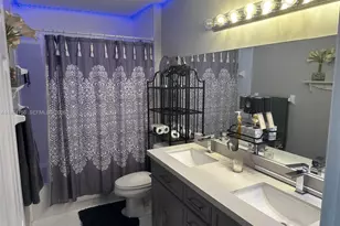 1471 NW 159th Ave, Pembroke Pines, FL 33028 - Photo 27