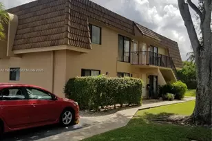 10886 Royal Palm Blvd, Coral Springs, FL 33065 - Photo 7