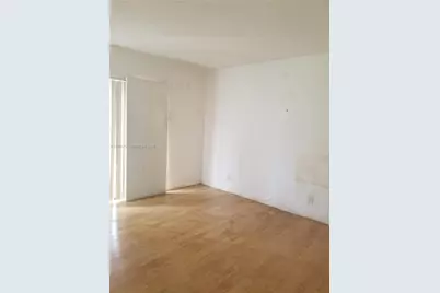 10886 Royal Palm Blvd #10886, Coral Springs, FL 33065 - Photo 3