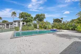 7160 NW 179th St, Hialeah, FL 33015 - Photo 31