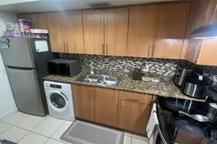 13700 NE 6th Ave, North Miami, FL 33161 - Photo 7