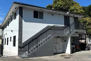 1429 NW 2nd St, Miami, FL 33125 - Photo 1