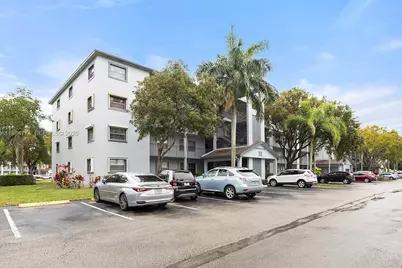 1401 SW 128th Ter #103H, Pembroke Pines, FL 33027 - Photo 31