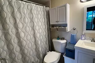 1551 SW 135th Terrace, Pembroke Pines, FL 33027 - Photo 17