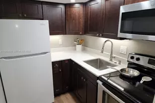 1731 SE 15th St, Fort Lauderdale, FL 33316 - Photo 7