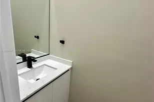 929 NW 60th St, Miami, FL 33127 - Photo 9