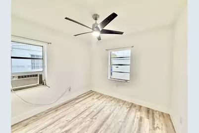 1942 NE 172nd St #1942, North Miami Beach, FL 33162 - Photo 11