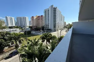 36 NW 6th Ave, Miami, FL 33128 - Photo 9