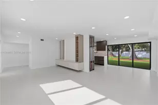 10910 NE 9th Ct, Biscayne Park, FL 33161 - Photo 5