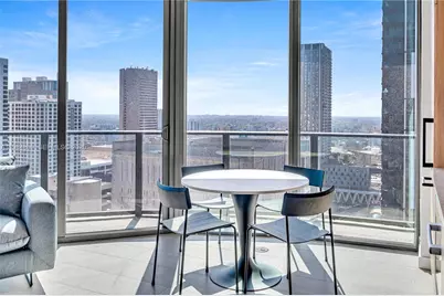 121 NE 5th St #3005, Miami, FL 33130 - Photo 3