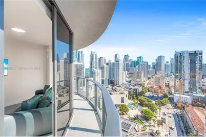 121 NE 5th St #3005, Miami, FL 33130 - Photo 11