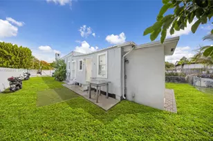 844 NW 29th St, Miami, FL 33127 - Photo 5