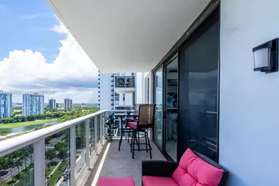 3675 N Country Club Dr #1907, Aventura, FL 33180 - Photo 21