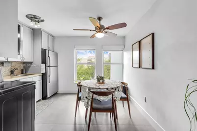 820 Salzedo St #403, Coral Gables, FL 33134 - Photo 5