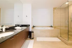 15811 Collins Ave, Sunny Isles Beach, FL 33160 - Photo 15