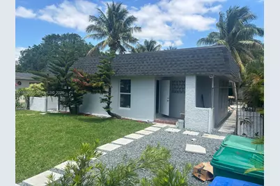 161 NE 117th St, Miami, FL 33161 - Photo 1