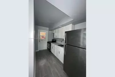 161 NE 117th St, Miami, FL 33161 - Photo 13