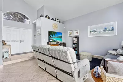 23844 SW 107th Pl, Homestead, FL 33032 - Photo 9