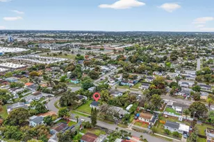 17980 NW 2nd Ct, Miami Gardens, FL 33169 - Photo 27