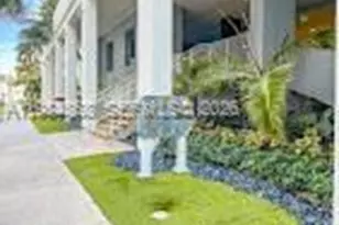 170 SE 14th St, Miami, FL 33131 - Photo 3