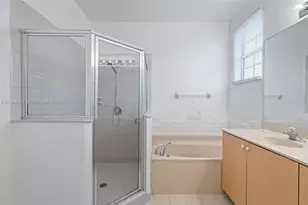 2109 NE 3rd Ct, Homestead, FL 33033 - Photo 11