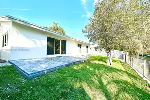 3042 Hayes St, Hollywood, FL 33021 - Photo 19