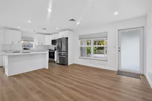 3042 Hayes St, Hollywood, FL 33021 - Photo 15