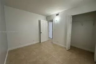 2705 NE 9th Ave, Wilton Manors, FL 33334 - Photo 19