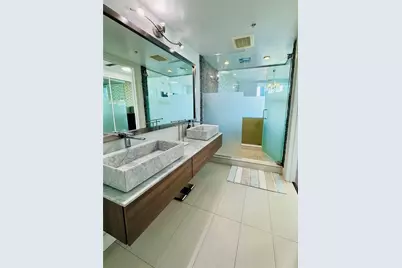 92 SW 3rd St #2112, Miami, FL 33130 - Photo 19