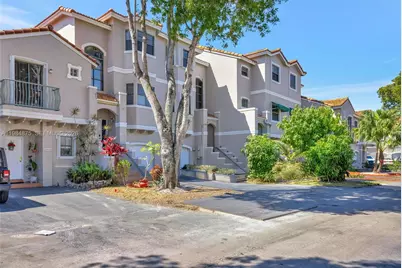 12662 NW 14th St, Sunrise, FL 33323 - Photo 3