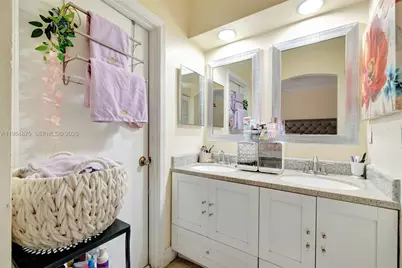 12662 NW 14th St, Sunrise, FL 33323 - Photo 33