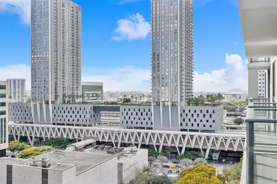 11 NE 6th St #1805, Miami, FL 33132 - Photo 19