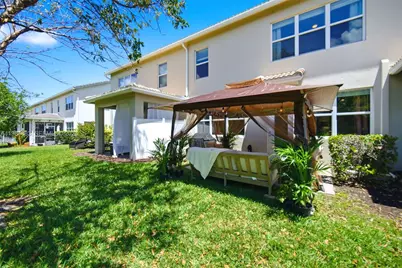 1628 Myrtle Oak Ter, Hollywood, FL 33021 - Photo 47