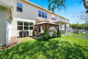 1628 Myrtle Oak Ter, Hollywood, FL 33021 - Photo 45