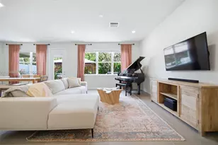 1628 Myrtle Oak Ter, Hollywood, FL 33021 - Photo 3