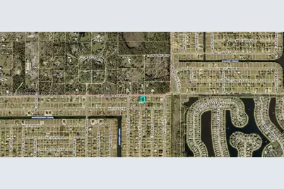 614 Jacaranda Pkwy E, Cape Coral, FL 33909 - Photo 3