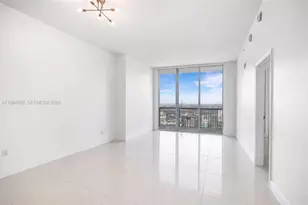 1750 N Bayshore Dr, Miami, FL 33132 - Photo 5