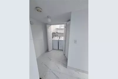 9365 Fontainebleau Blvd #E218, Miami, FL 33172 - Photo 13